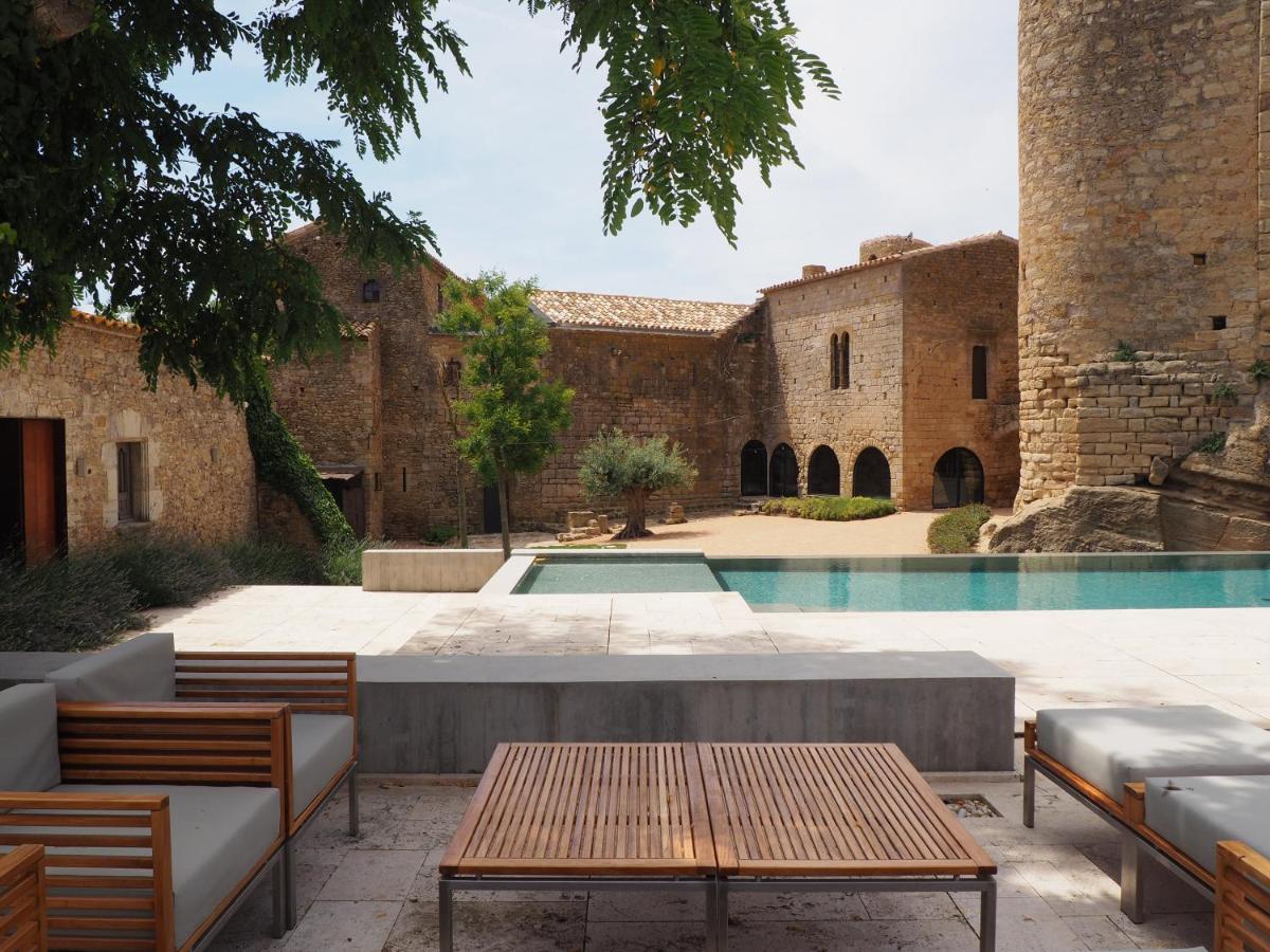 Deco - Casa Castell De เปราตายาดา ภายนอก รูปภาพ