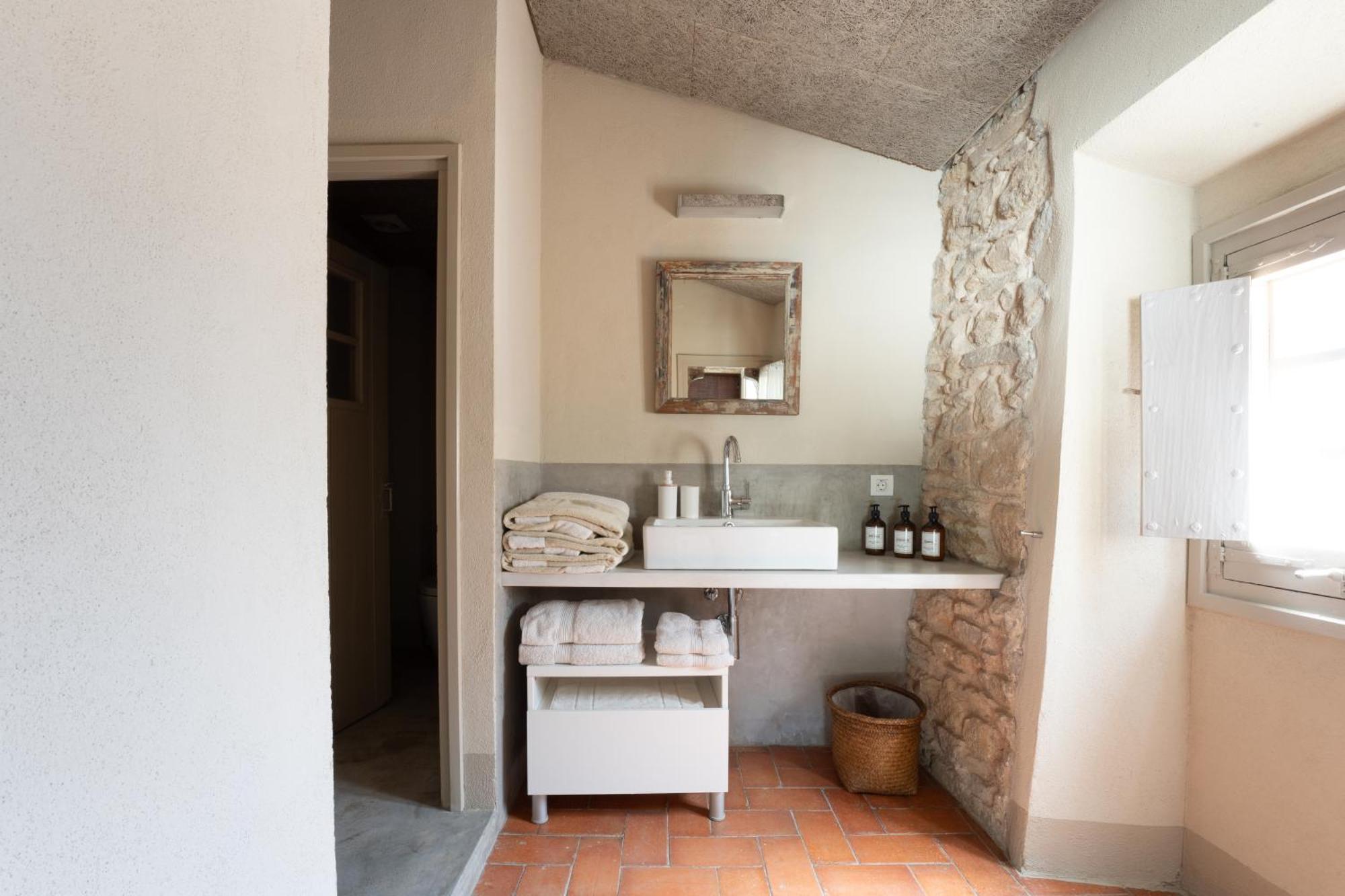 Deco - Casa Castell De เปราตายาดา ภายนอก รูปภาพ