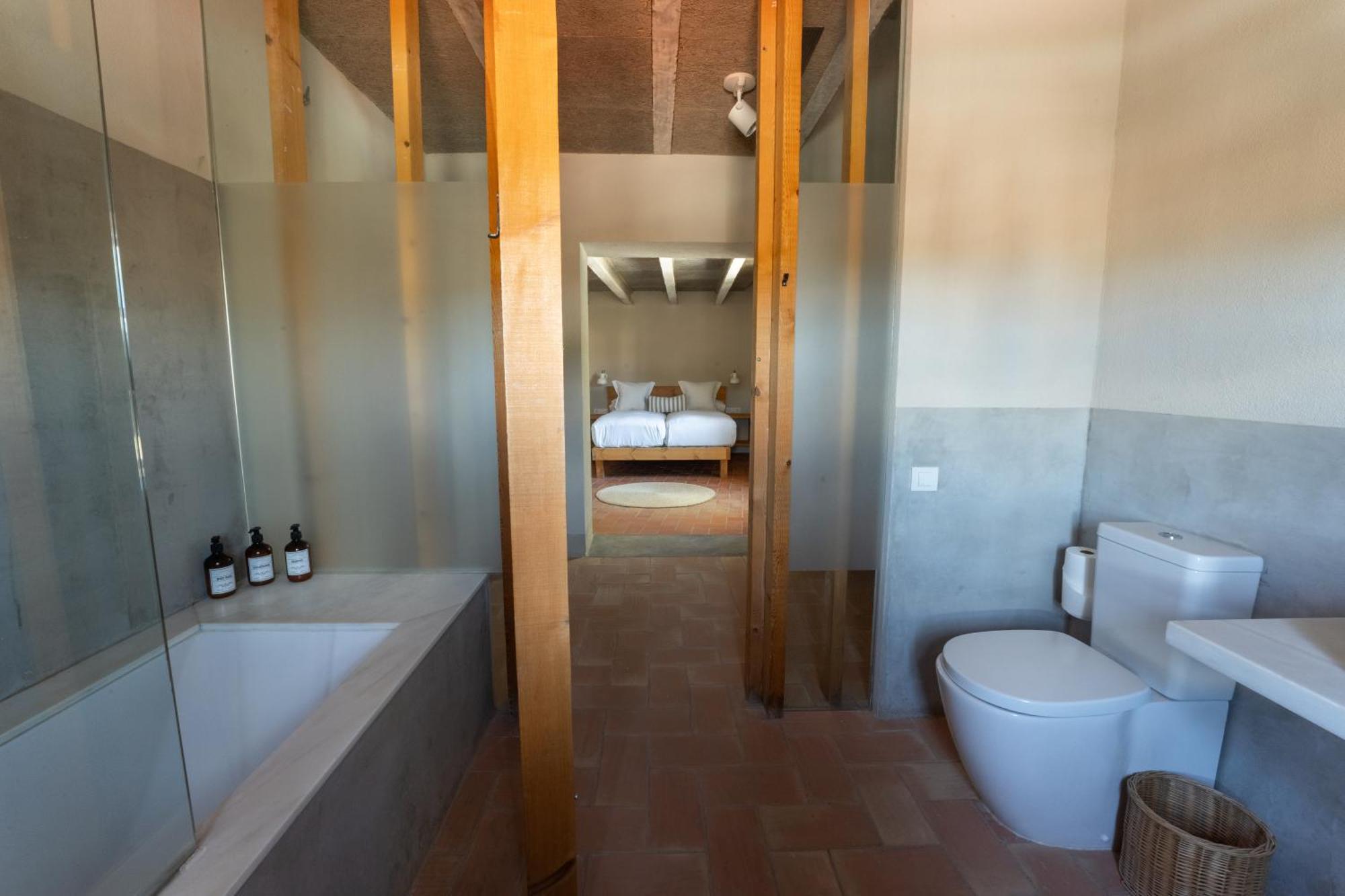 Deco - Casa Castell De เปราตายาดา ภายนอก รูปภาพ