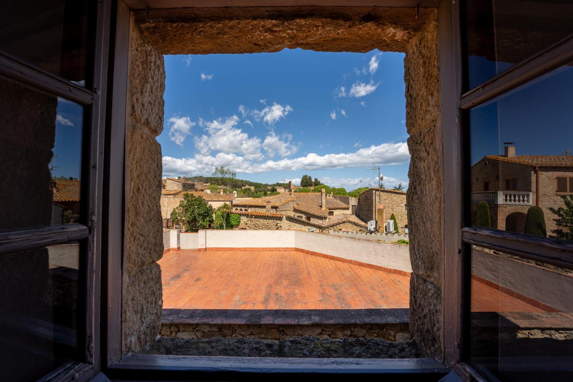 Deco - Casa Castell De เปราตายาดา ภายนอก รูปภาพ