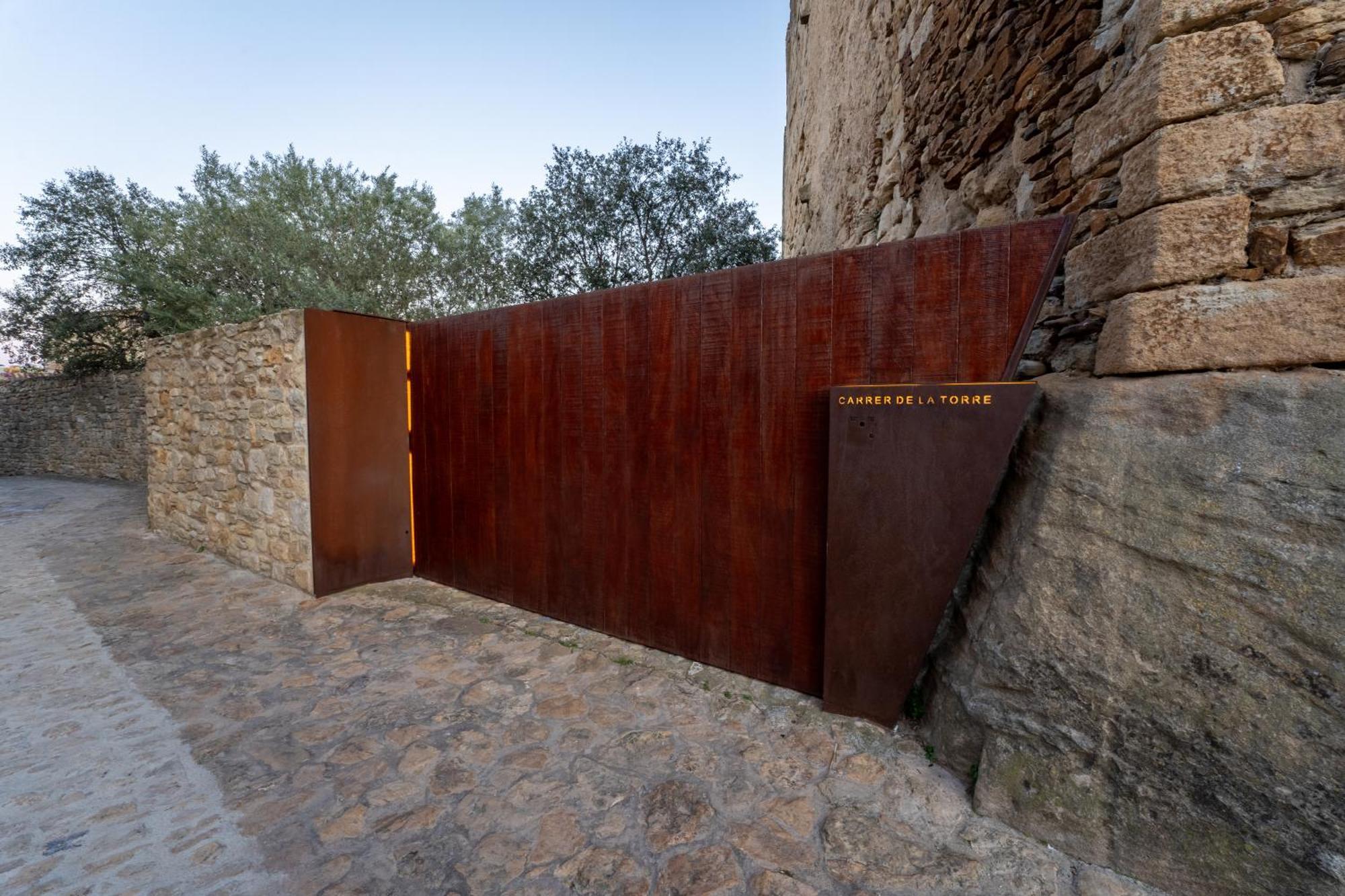 Deco - Casa Castell De เปราตายาดา ภายนอก รูปภาพ